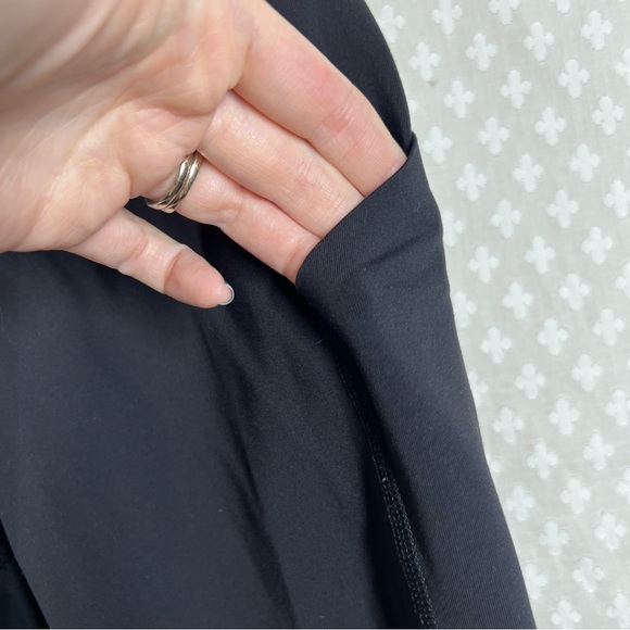 Lululemon Black Pocket Run Pace Leggings - Picture 3 of 7